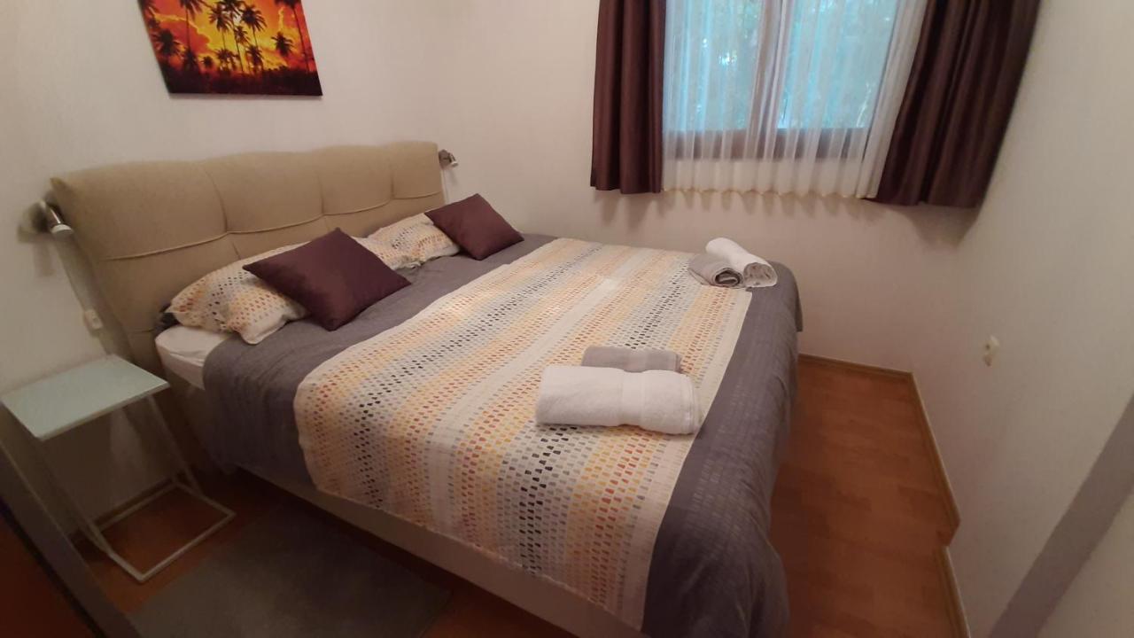 Apartments Agrijan 马斯莱尼察 外观 照片
